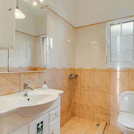 Nobrega By Madeira *